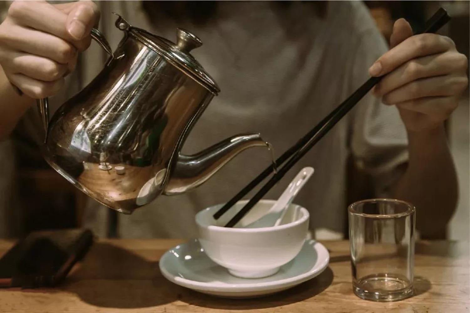 奶瓶用开水消毒好还是蒸汽消毒,奶瓶消毒很重要