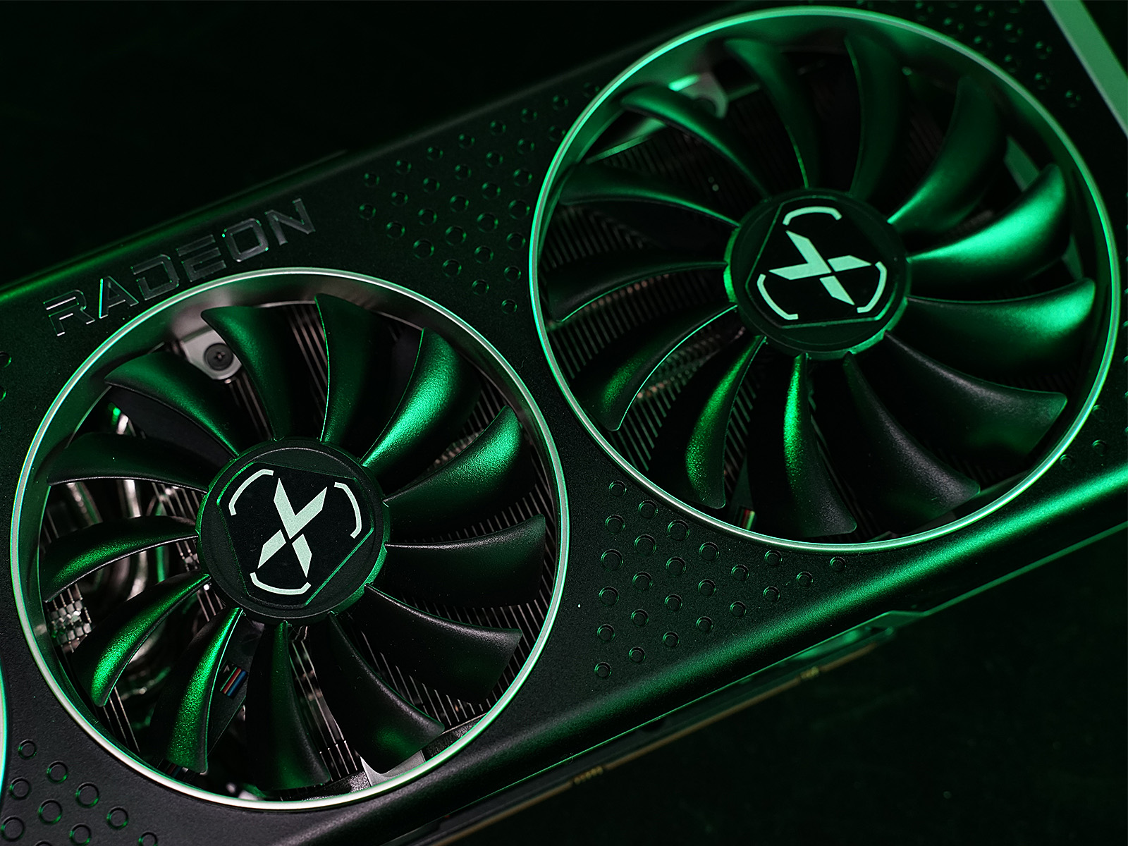 浼氳烦鑸炵殑妗屾父,浼氳烦鑸炵殑鎵嬫満妗岄潰