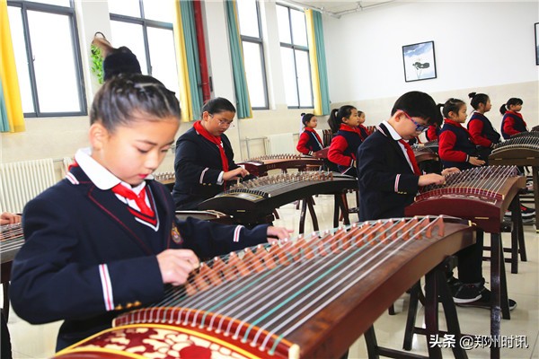 荥阳第八小学运动会开幕式社团,荥阳市第八小学社团展示