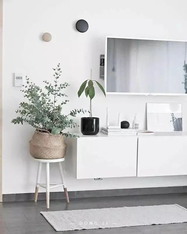 客厅电视柜怎么选又实用又好看,客厅哪种电视柜实用好看