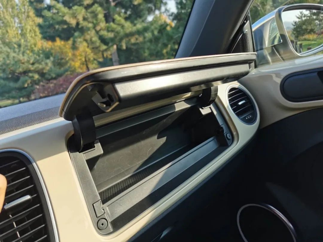 大众甲壳虫这款车怎么样啊,大众甲壳虫适合年轻女性的车