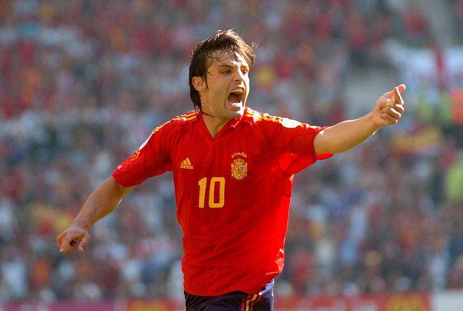 足坛十大世界级前锋盘点,足坛已退役十大前锋