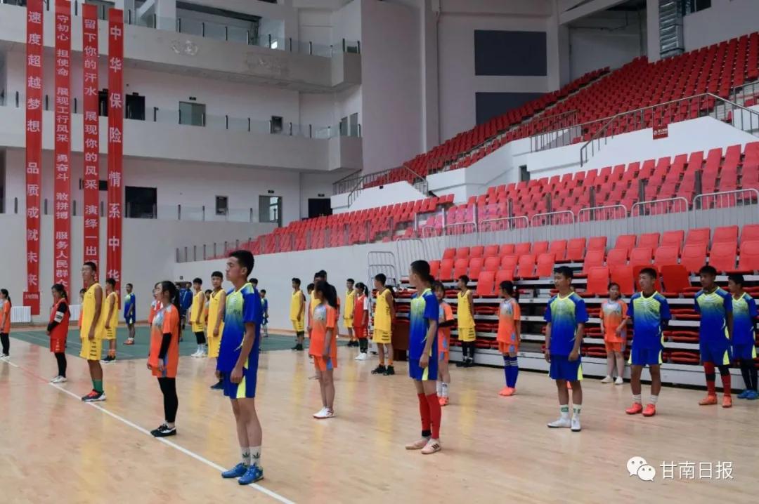 奔跑吧！少年！我州青少年暑期足球篮球训练营开营