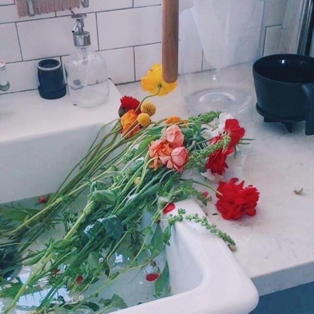 适合发朋友圈表达心情好的句子,朋友圈经典感悟说说很吸引人