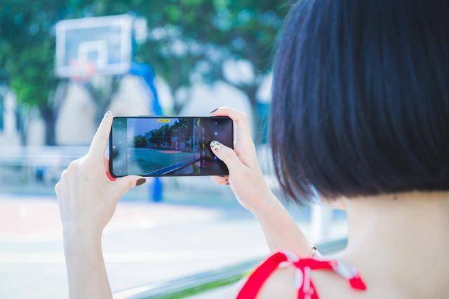 vivo手机质量最好的一款是哪个,vivo是自己工厂还是代工