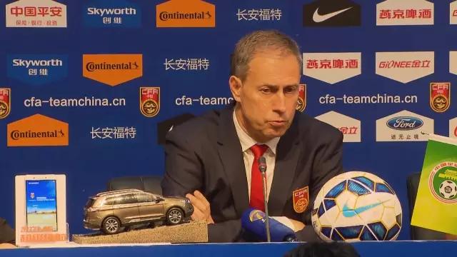 从国足主帅翻译到美女老总副手，输球后批评泰达的赵旭东，在恒丰内外交困之际，选择主动请辞了