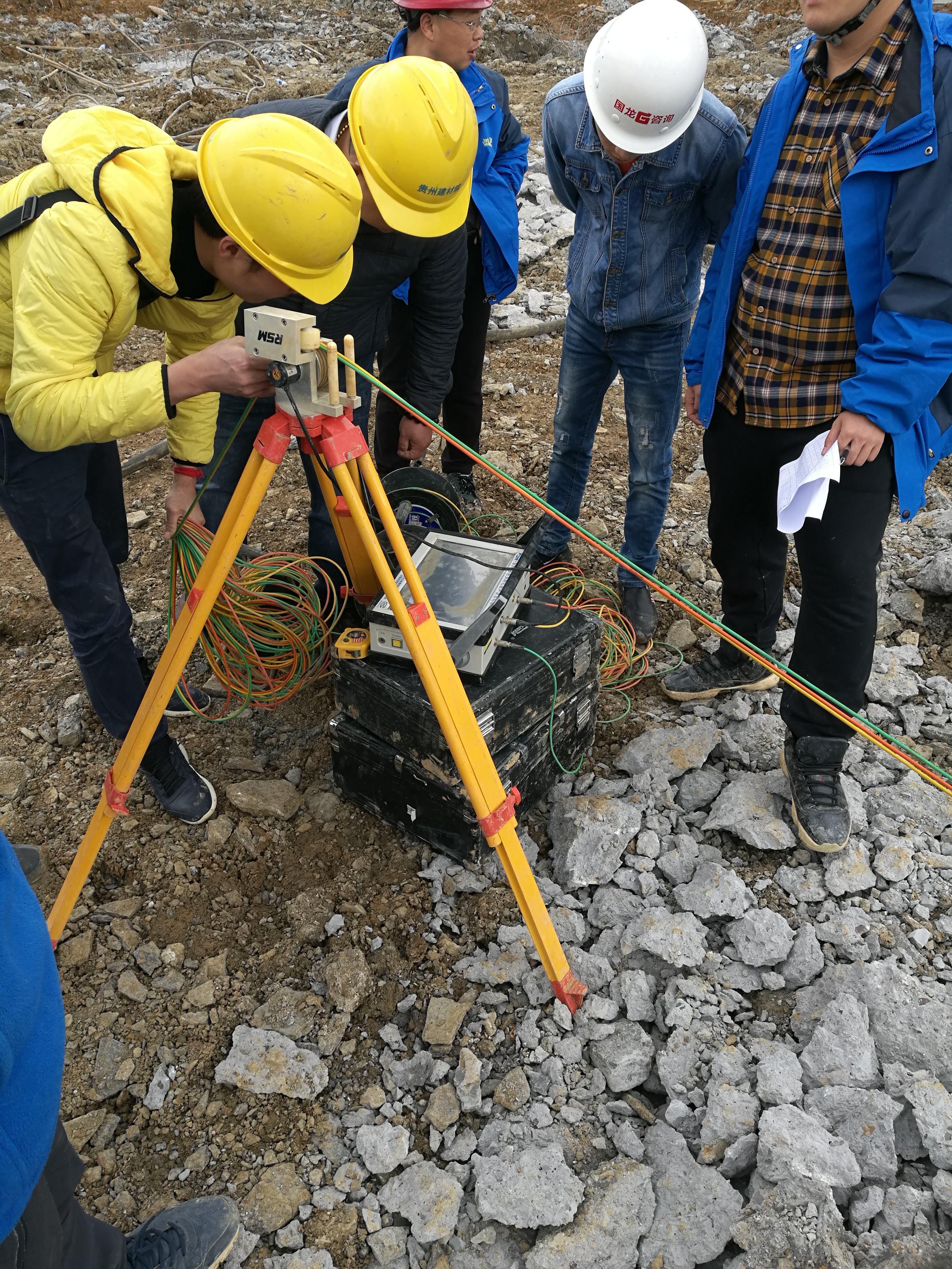 声测桩基检测,桩基声测是在破桩头前还是后