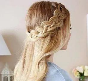 中长发怎么扎好看又简单漂亮,中长发怎么扎好看的侧麻花辫