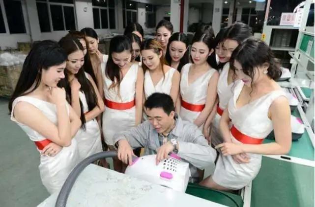 富士康电子厂打工的真实工资,富士康招聘普工一般工资多少