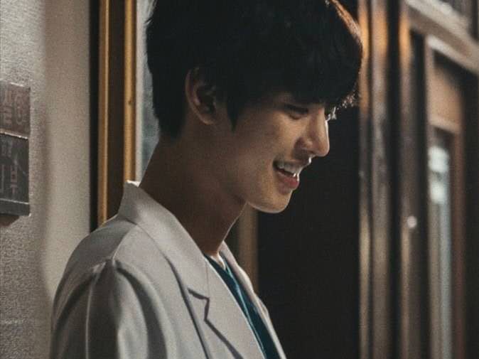 被《韫色过浓》的周医生圈粉，这本刚完结的医婚文也超甜