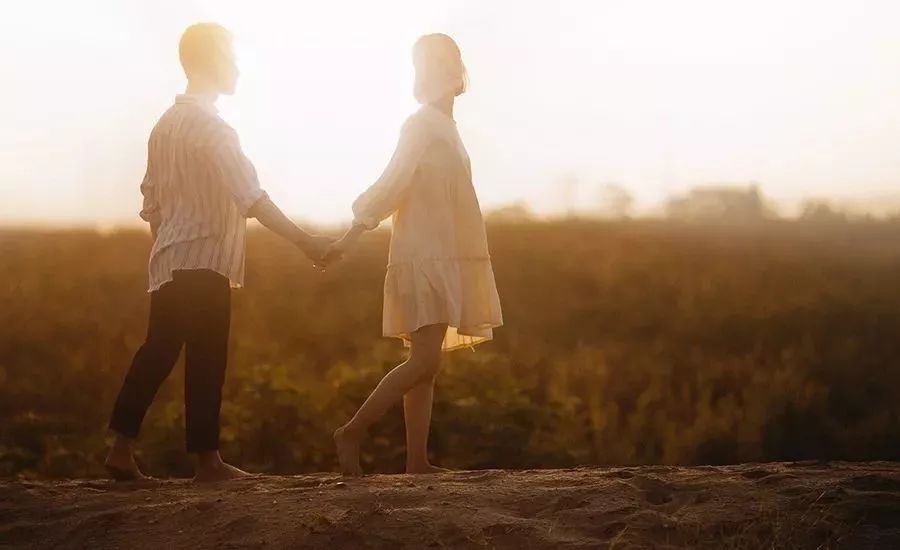 婚姻出现危机分居了怎么挽回,婚后感情出了问题该如何应对