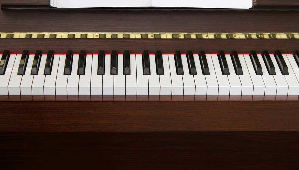 二手钢琴怎么选好,钢琴二手钢琴价格表