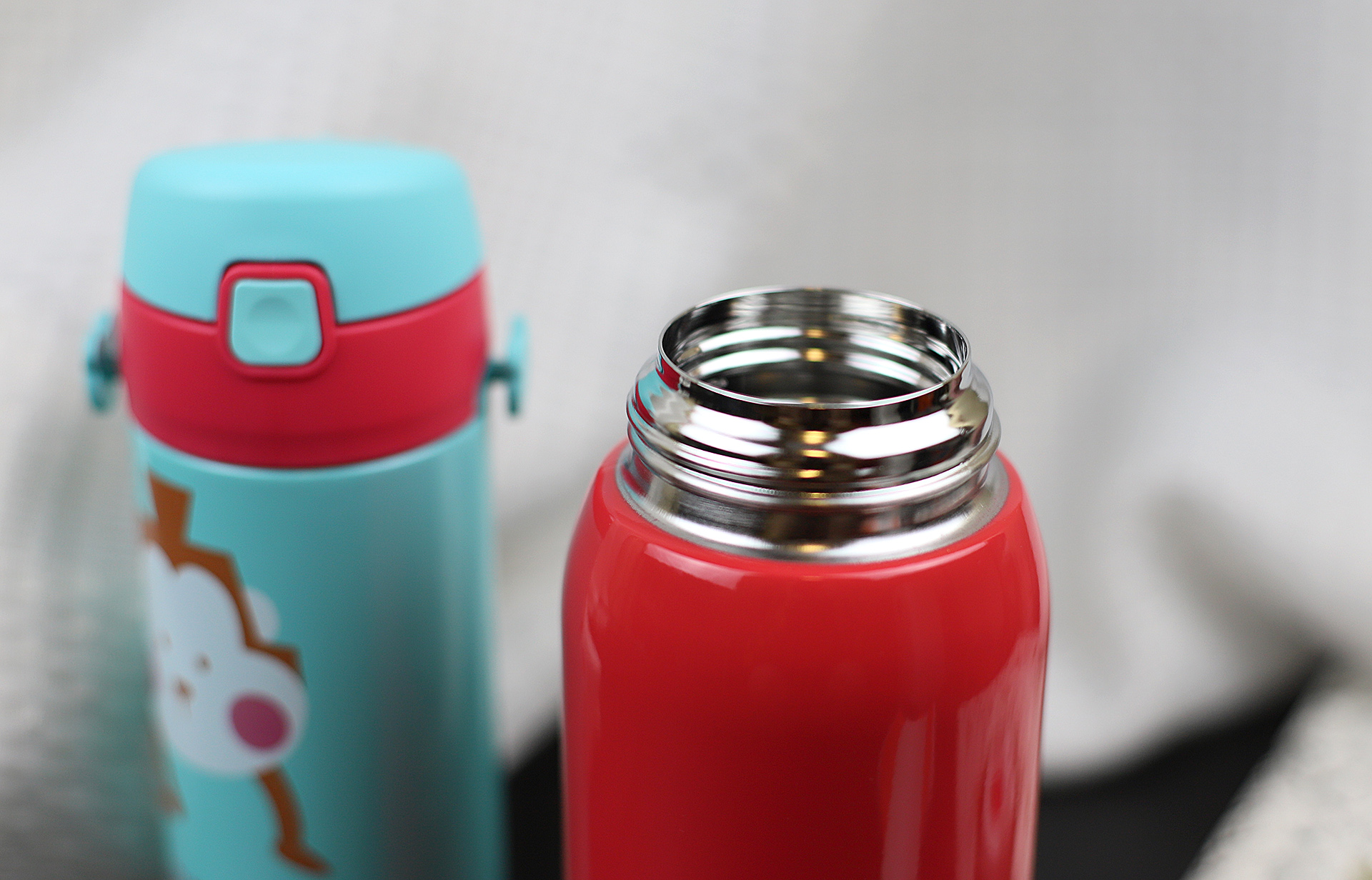 虎牌烧水壶和苏泊尔哪个好,虎牌焖烧杯跟苏泊尔哪个好