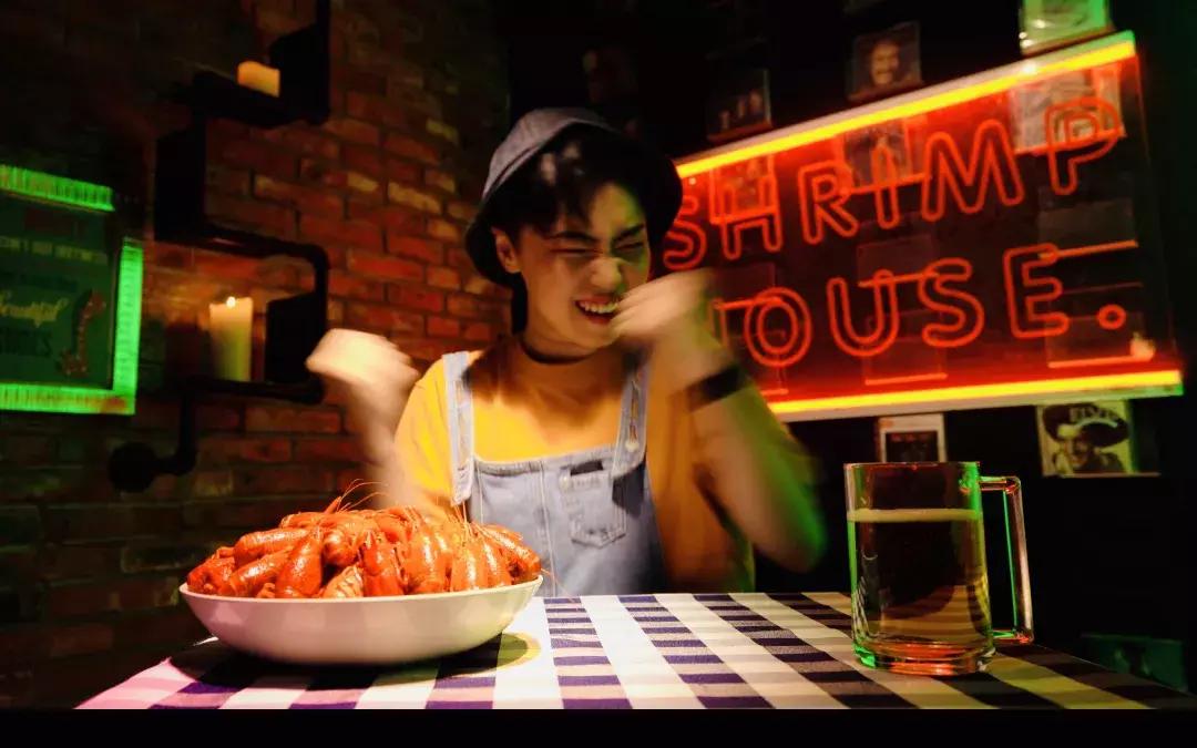 护菊使者牛永强,护菊使者