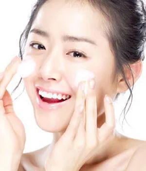 敏感肌修复洗面奶,敏感肌珂润洗面奶