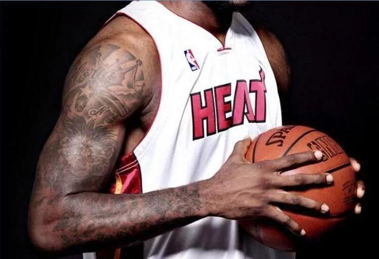 勒布朗詹姆斯纹身图,勒布朗詹姆斯纹身图案