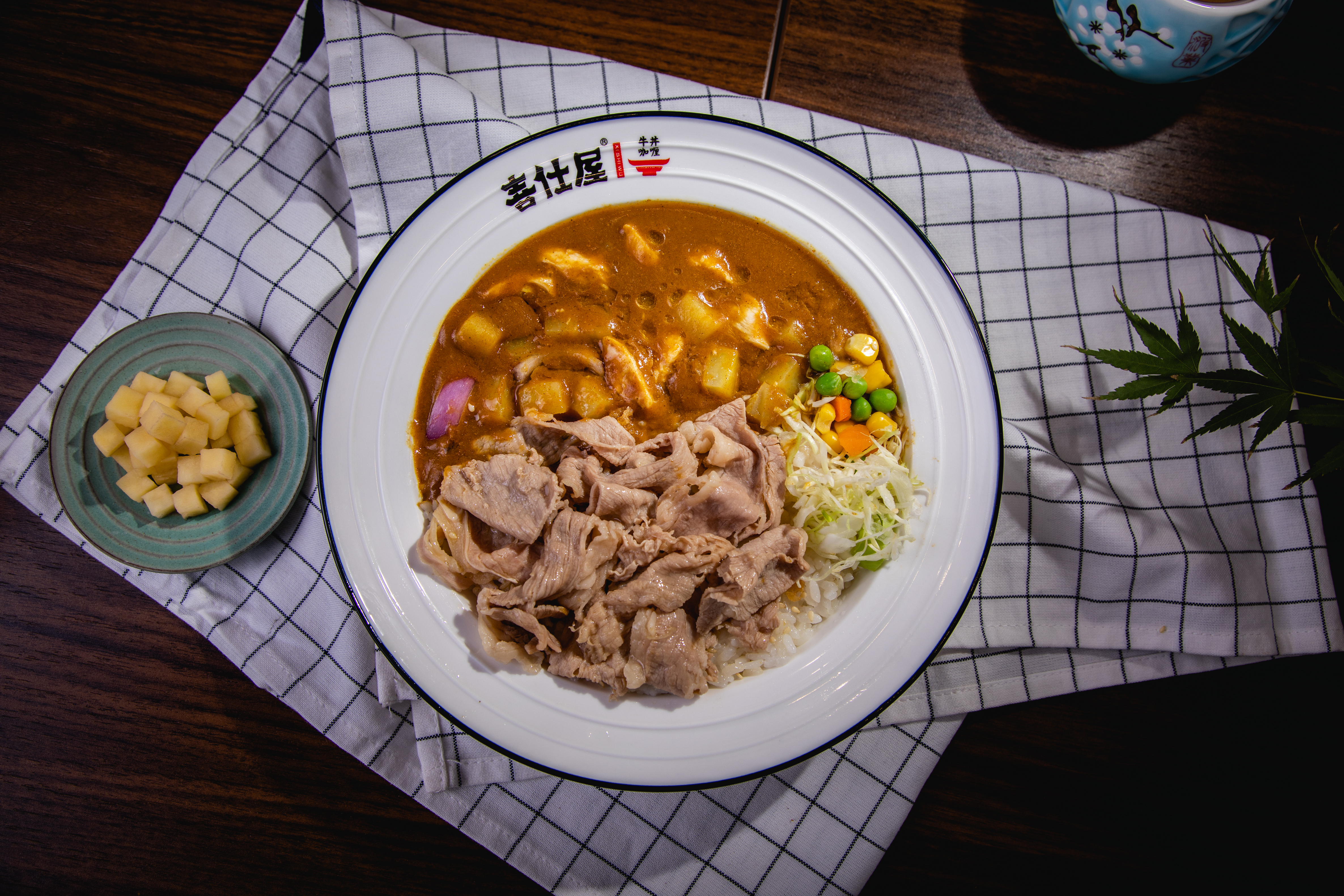 一米番咖喱饭加盟,牛丼咖喱饭加盟价格