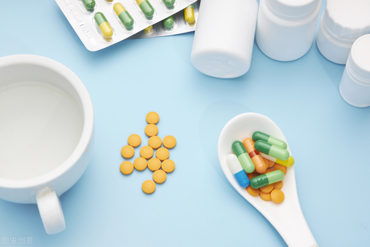 男性小便发黄异味重该怎么办,小便颜色深色要检查什么