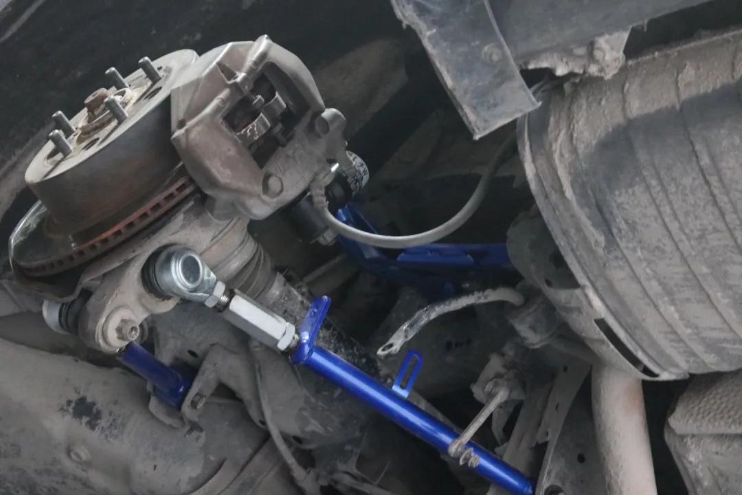 老车翻新：翻新05年残破的雷克萨斯LS430，百万老车，满血复活