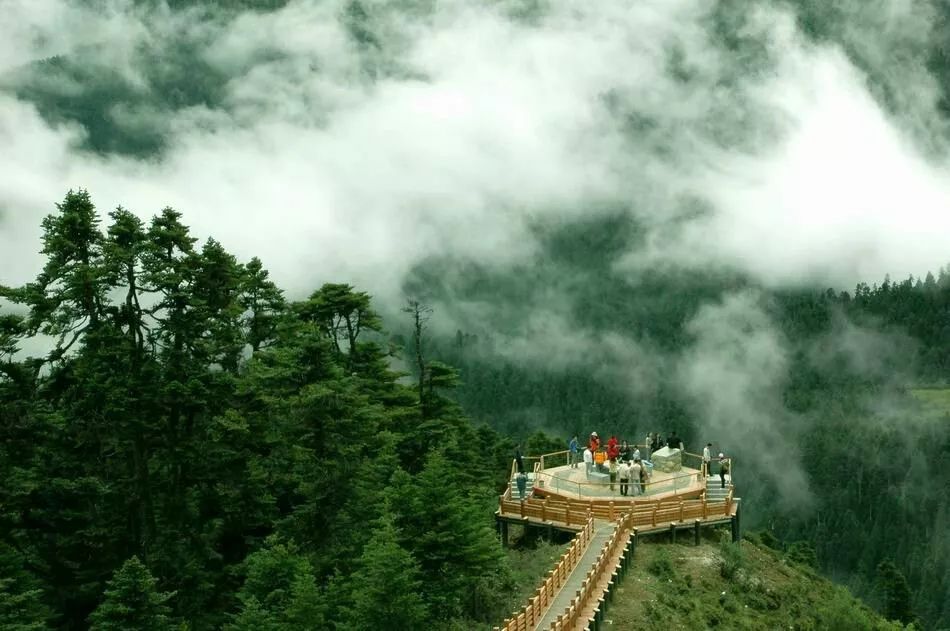 藏于山水间的度假酒店推荐,可以看日落和海景的度假酒店