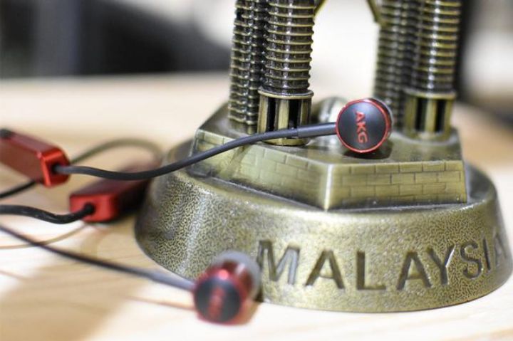 akg经典型号,akgk374耳塞