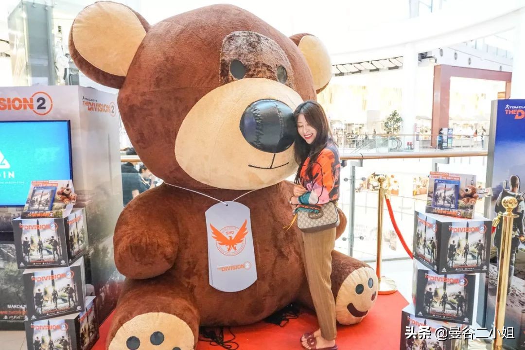 centralworld鍊煎緱涔扮殑涓滆タ,涓栫晫鍟嗗簵璐墿鎸囧崡