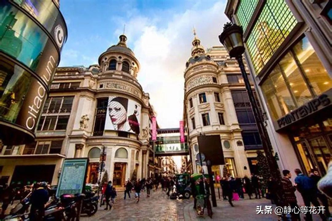 为什么同样是买买买，你只是花掉了钱，而别人能够成为爆款女王？