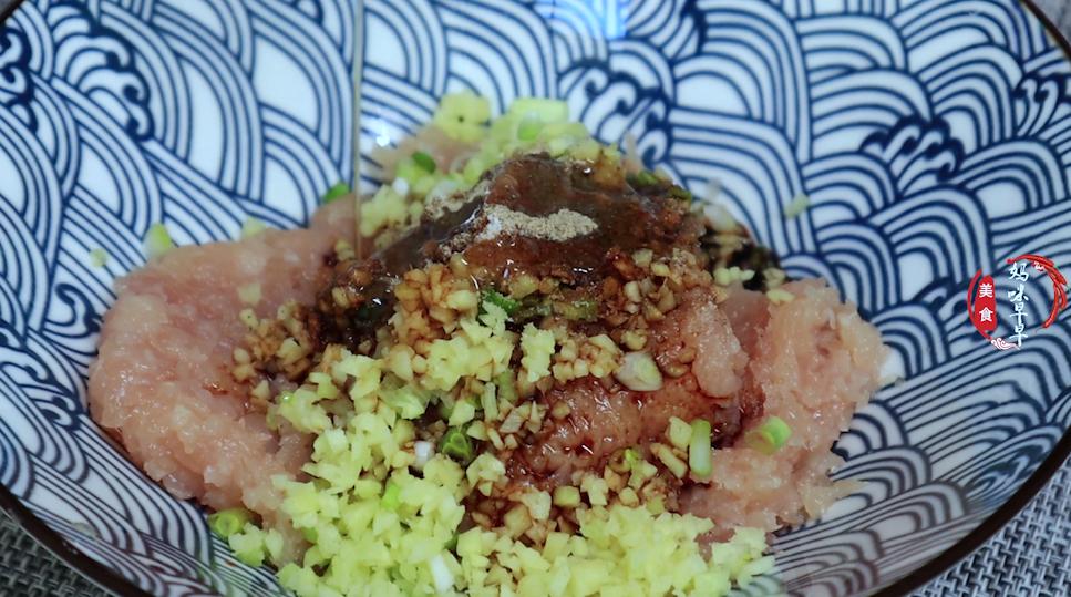 早餐想吃包子，教你懒人做法，10分钟搞定，比猪肉香，关键还低脂