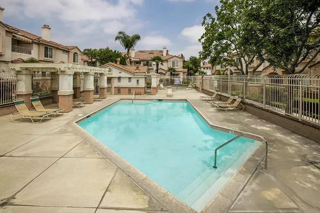 这地方三个月涨了4.1%！安大略高潜力值美房教你坐着赚钱！