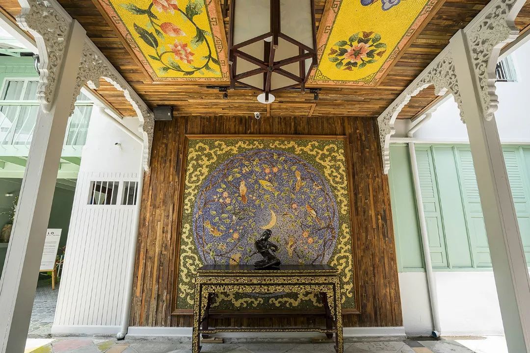 曼谷|瓷砖大佬做出的民宿，真是亮瞎眼