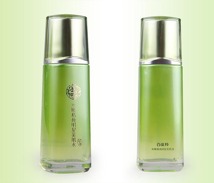 想要皮肤水润还抗皱用什么护肤品,想要皮肤好喝什么水