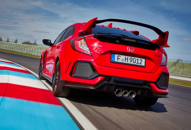 思域车速秒杀哪些跑车,思域能跑得过奔驰吗