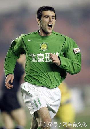 一场汽车与足球的巅峰对决,汽车与足球的比拼