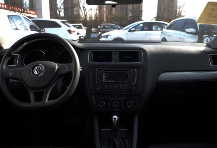 速腾1.5t超越版和斯柯达明锐,速腾和斯柯达明锐pro哪个好