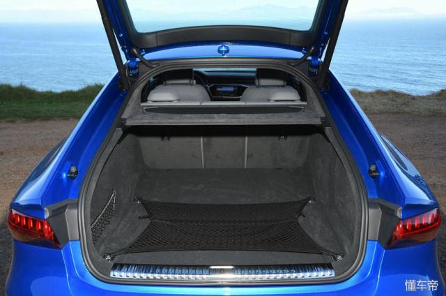 新款奥迪a7展示被你的颜值征服,全新奥迪a7试驾视频