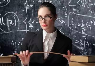 孩子不愿意上幼儿园说老师打他了,幼儿说谎老师打人怎么处理