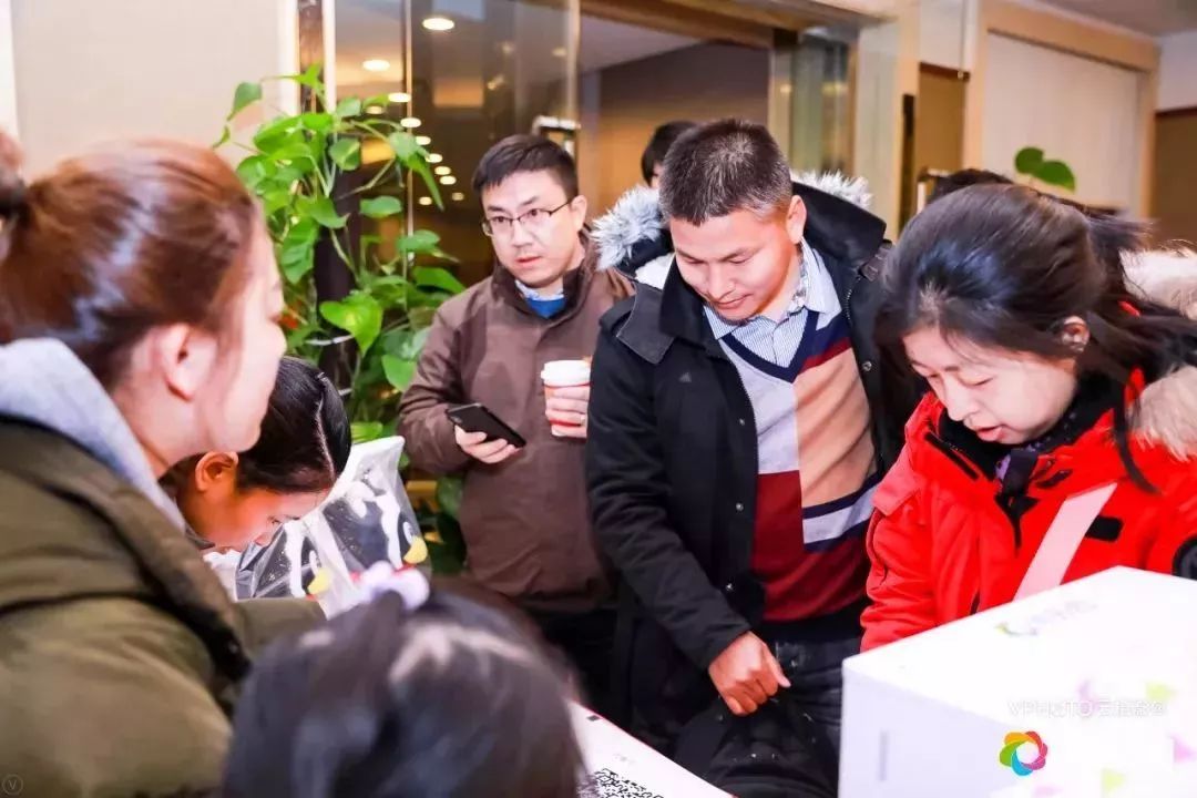 南极圈大事件,在南极圈我们做了什么