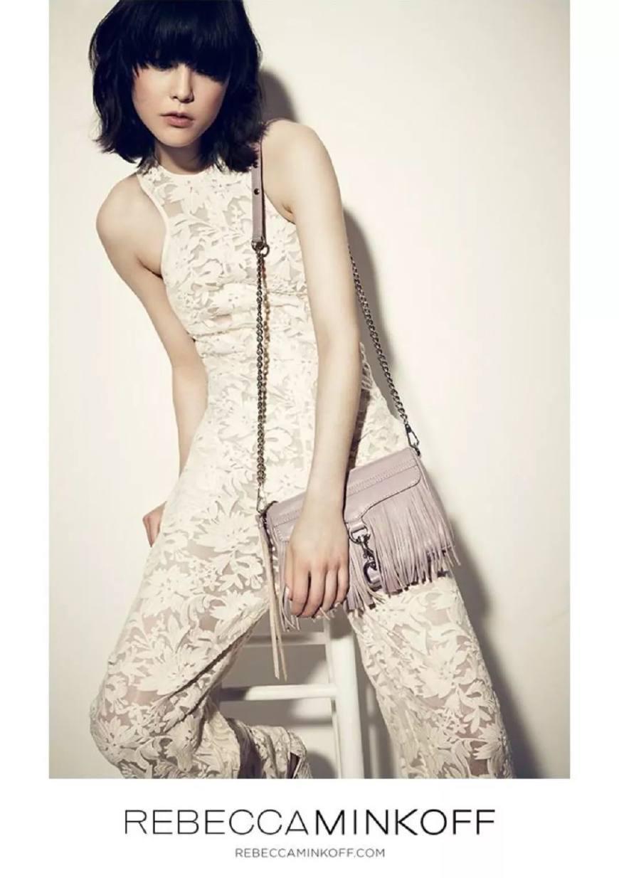 一个让人“开口跪”的混血超模