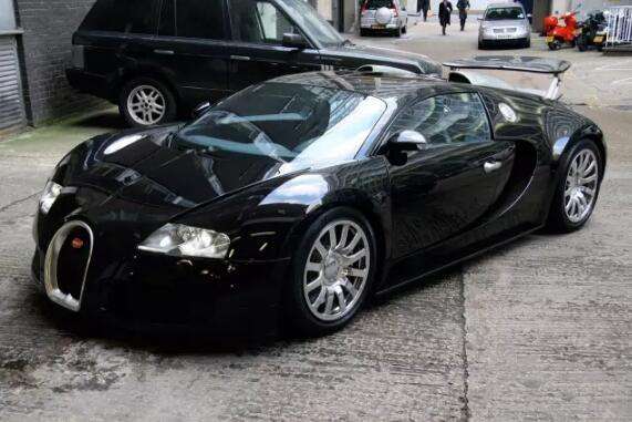 洗车工一个月能挣多少钱,洗车工一个月能赚多少钱