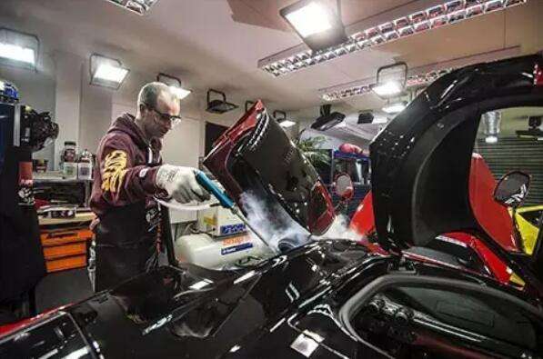 洗车工一个月能挣多少钱,洗车工一个月能赚多少钱