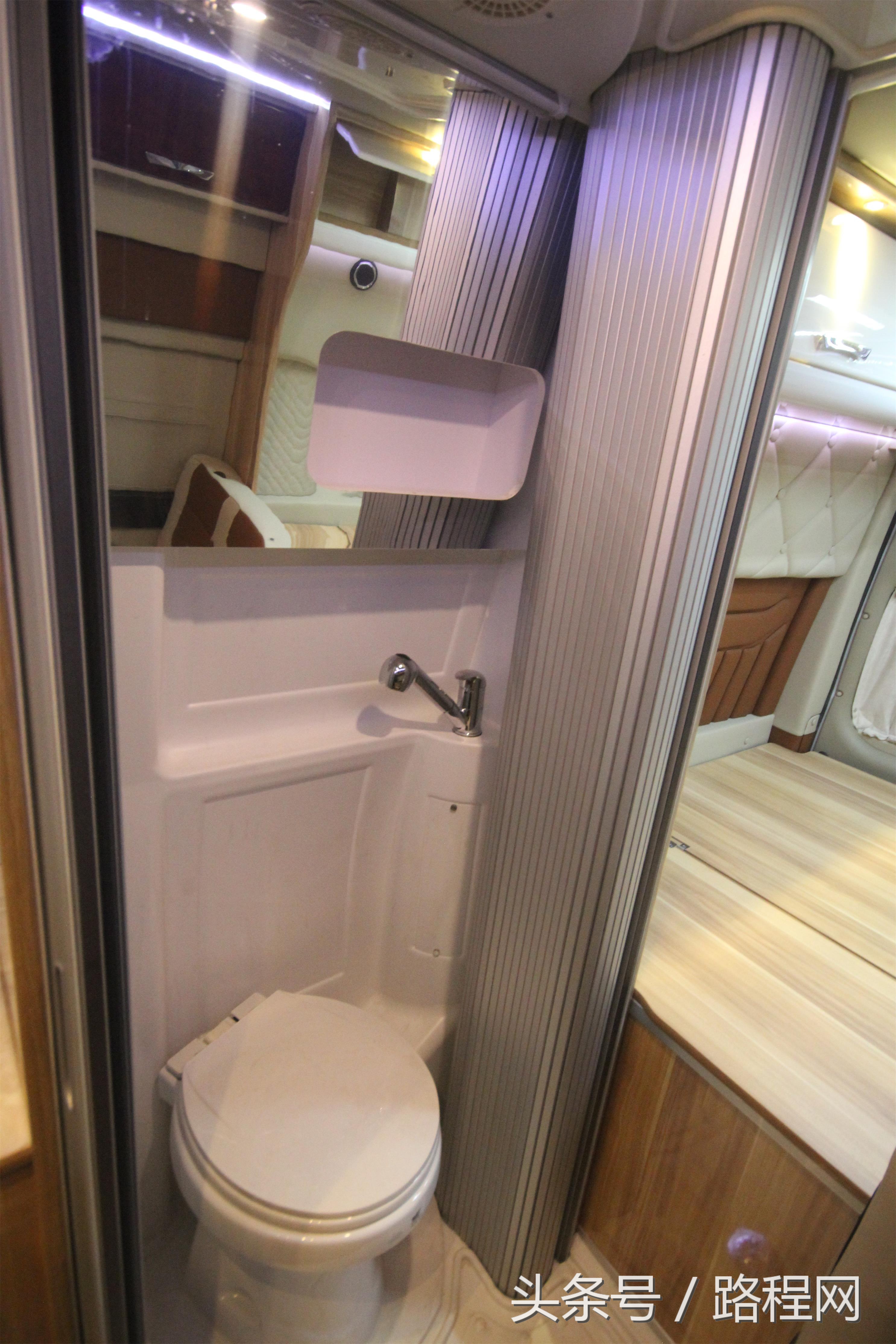 新款江铃新全顺b型房车,江铃新全顺b型房车