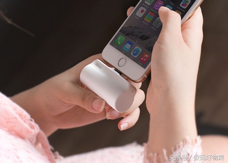 什么充电宝体积小容量大,卡片式超薄充电宝推荐