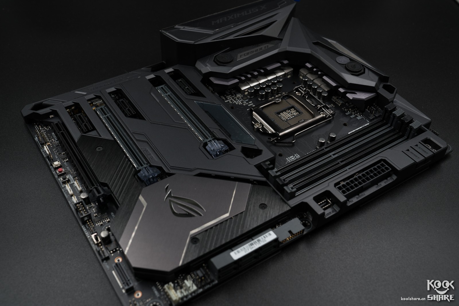 华硕rogmaximusz690formula,华硕rogmaximusapex主板