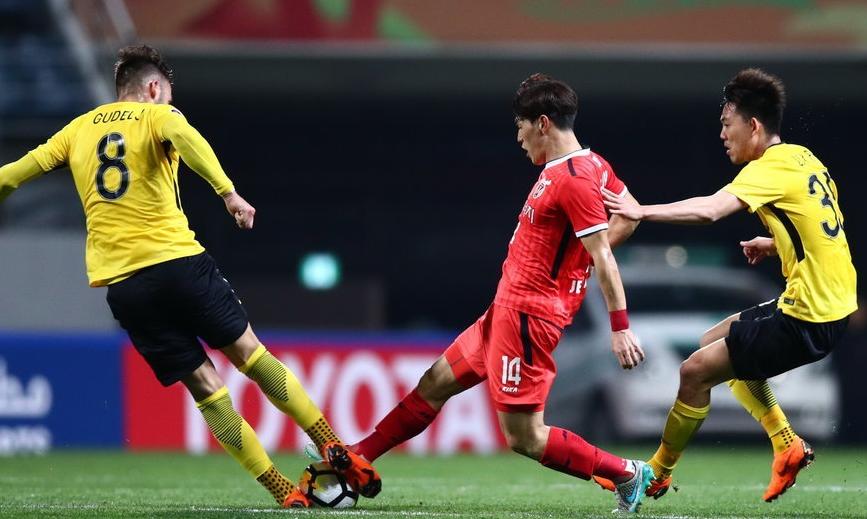 亚冠8强再碰昔日苦主,亚冠再现0比7惨案