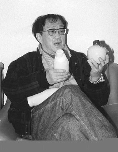 翻出张旧照片,翻出陈旧的老照片