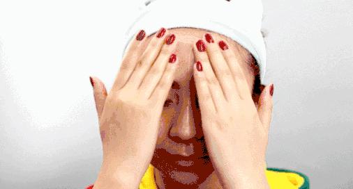 范冰冰袁咏仪敷面膜,范冰冰皮肤好到没皱纹