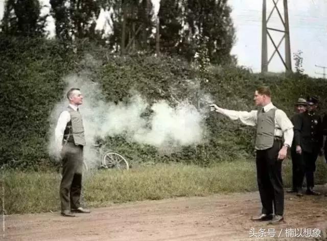 希拉里和本拉登合影,希拉里本拉登