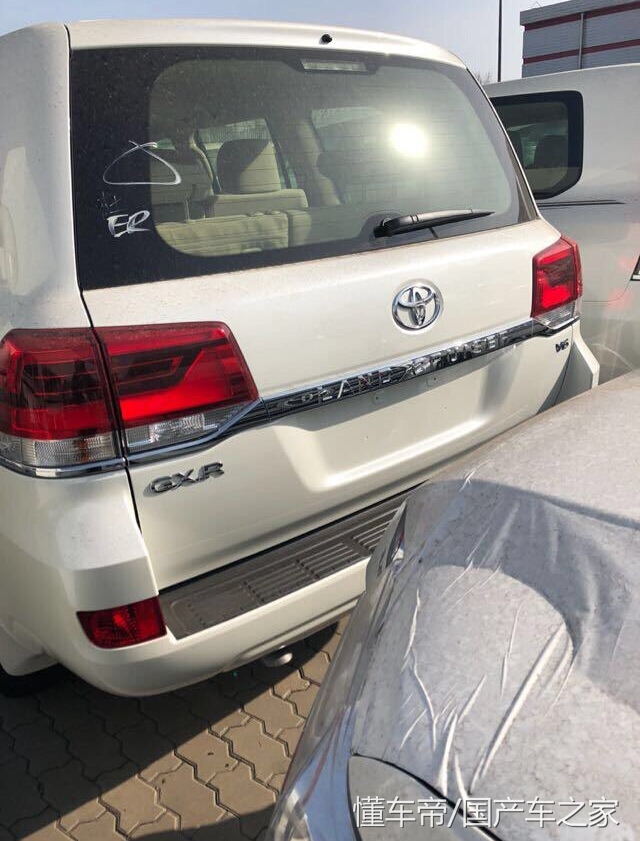 丐版兰德酷路泽升级改造,丐版兰德酷路泽改装