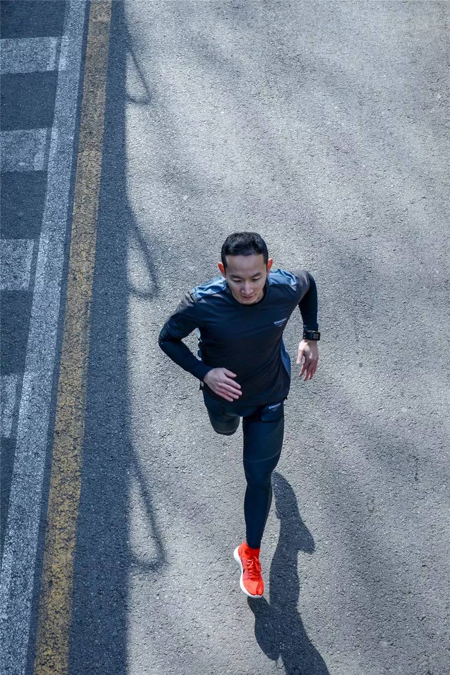 nikelunarepic评测,nikefree4.0flyknit