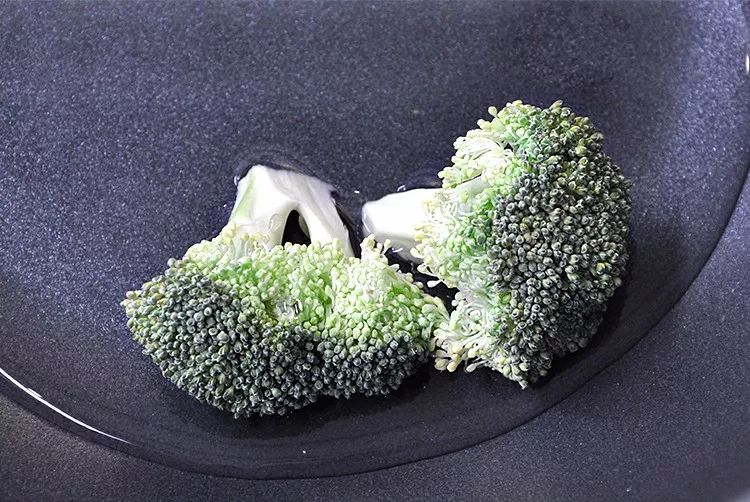 给小孩早餐简单又好吃的100种做法,早上给孩子做什么早餐粥